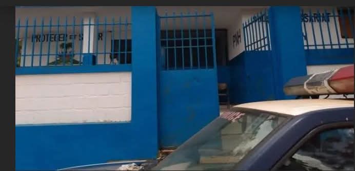Le sous-commissariat de Furcy pris en otage par des gangs armés