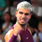 carlos-alcaraz-remercie-son-kine-sans-lui-je-n-aurais-pas-pu-continuer-.webp